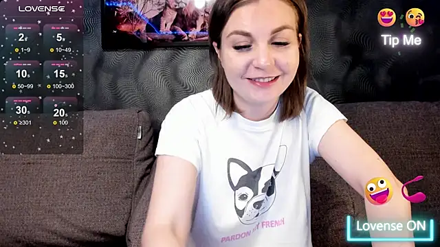 CassieMils online show from June 27, 2026, 6:47 pm