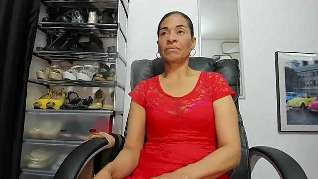 Snapshot of Aries_Mature chatting on April 1, 2026, 9:45 pm Aries Mature online show from April 1, 2026, 9:45 pm