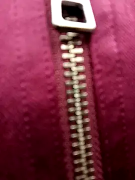   valentina18 online show from March 18, 2025, 4:06 pm