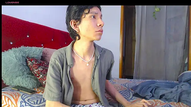 Snapshot of LAICK_01 chatting on April 24, 2026, 8:38 am LAICK 01 online show from April 24, 2026, 8:38 am