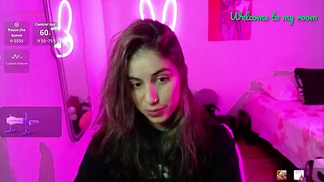 Snapshot of valentina_angel chatting on April 3, 2026, 3:13 am valentina angel online show from April 3, 2026, 3:13 am