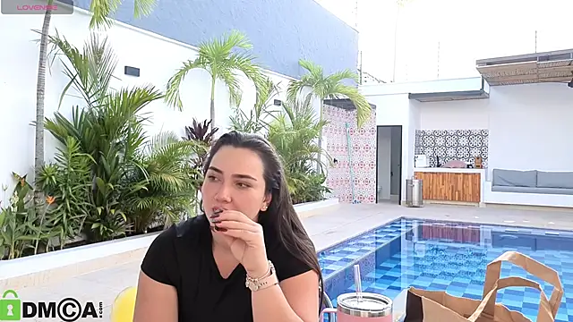 ava blue online show from October 19, 2025, 11:35 am