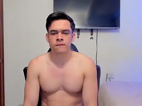 Snapshot of Lucian_Gomez_ chatting on September 20, 2025, 8:58 pm Lucian Gomez  online show from September 20, 2025, 8:58 pm