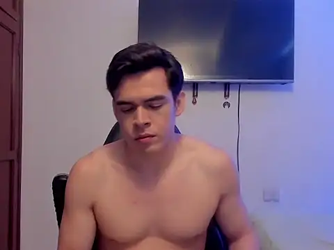 Snapshot of Lucian_Gomez_ chatting on October 20, 2025, 6:52 pm Lucian Gomez  online show from October 20, 2025, 6:52 pm