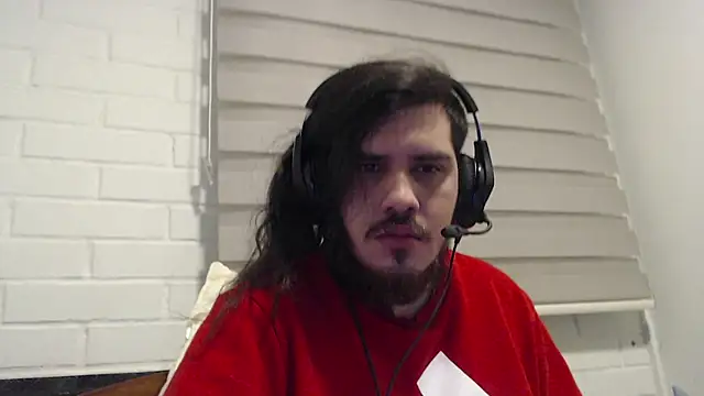 Snapshot of hung_weeb chatting on September 20, 2025, 3:22 am hung weeb online show from September 20, 2025, 3:22 am