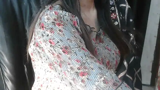 Snapshot of JannatDoll1 chatting on February 24, 2025, 4:15 pm JannatDoll1 online show from February 24, 2025, 4:15 pm