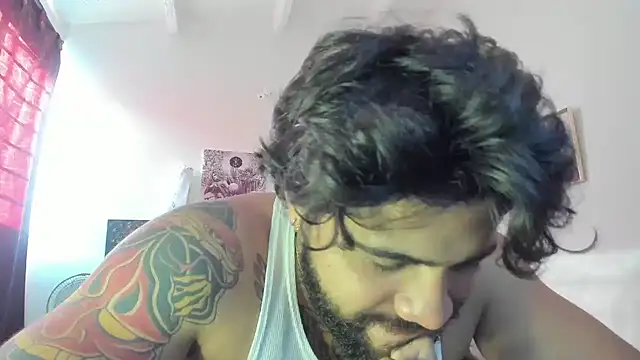 Snapshot of _Coddygold_ chatting on March 9, 2025, 9:36 pm Coddygold online show from March 9, 2025, 9:36 pm