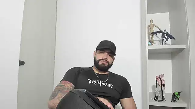 Snapshot of _Coddygold_ chatting on September 24, 2025, 11:54 pm Coddygold online show from September 24, 2025, 11:54 pm