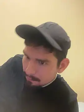 Snapshot of Tomthelong chatting on February 27, 2025, 3:51 am Tomthelong online show from February 27, 2025, 3:51 am