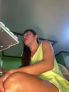 Snapshot of ASIANMISTRESSSS chatting on February 11, 2026, 12:10 am ASIANMISTRESSSS online show from February 11, 2026, 12:10 am