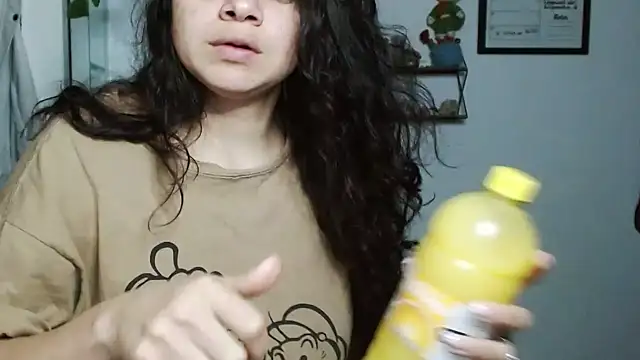 Nikkykora15 online show from September 27, 2025, 12:28 am