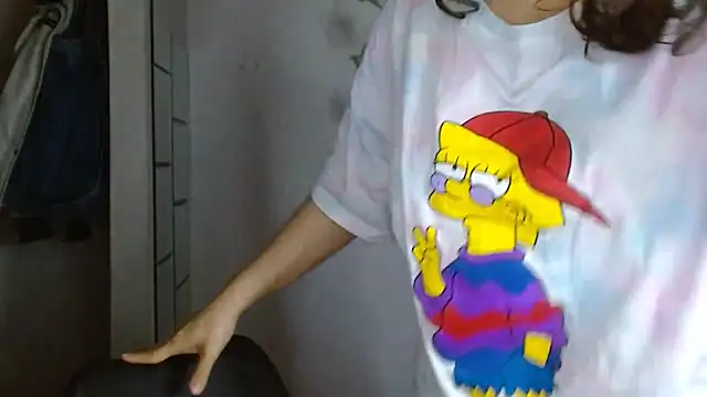 Nikkykora15 online show from April 18, 2026, 12:46 am