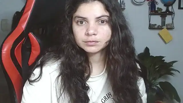 Nikkykora15 online show from March 13, 2025, 1:10 am