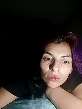 Snapshot of julieth_sex1 chatting on February 17, 2025, 4:20 am julieth sex1 online show from February 17, 2025, 4:20 am