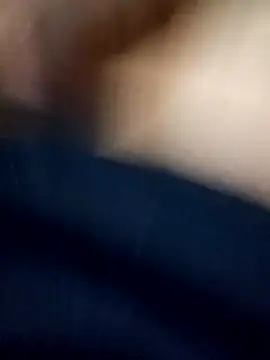 Snapshot of Santosgui14 chatting on November 10, 2025, 11:10 pm Santosgui14 online show from November 10, 2025, 11:10 pm