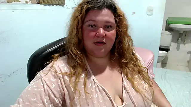 Snapshot of squirt322bbw chatting on June 24, 2026, 6:39 pm squirt322bbw online show from June 24, 2026, 6:39 pm
