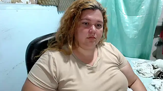 Snapshot of squirt322bbw chatting on April 2, 2026, 5:41 pm squirt322bbw online show from April 2, 2026, 5:41 pm