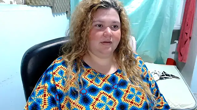 Snapshot of squirt322bbw chatting on April 17, 2026, 4:32 pm squirt322bbw online show from April 17, 2026, 4:32 pm