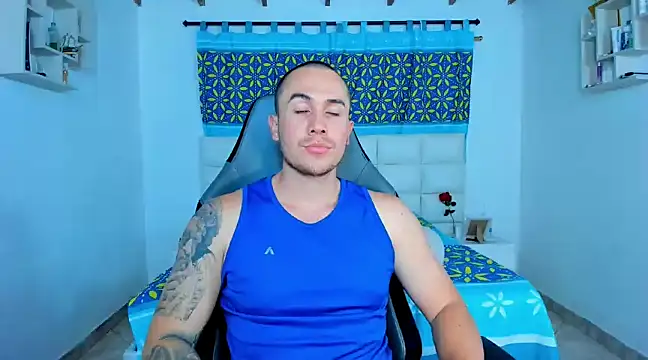 Snapshot of juan__jimenez chatting on January 22, 2025, 5:37 am juan jimenez online show from January 22, 2025, 5:37 am