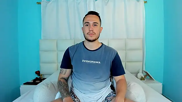 Snapshot of juan__jimenez chatting on October 4, 2025, 7:15 pm juan jimenez online show from October 4, 2025, 7:15 pm
