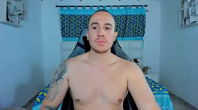 Snapshot of juan__jimenez chatting on February 13, 2025, 10:00 pm juan jimenez online show from February 13, 2025, 10:00 pm