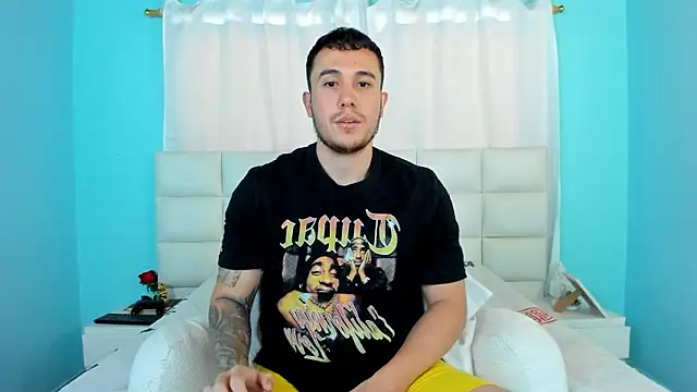 Snapshot of juan__jimenez chatting on September 23, 2025, 8:05 pm juan jimenez online show from September 23, 2025, 8:05 pm