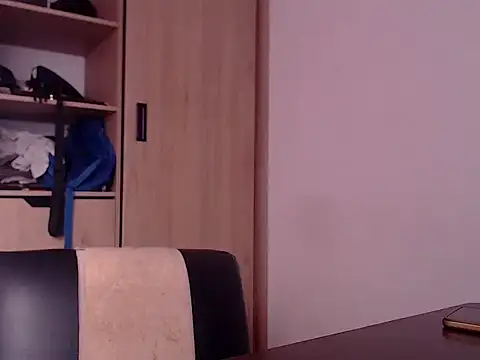 Snapshot of ChrisDamon chatting on September 10, 2025, 11:53 am ChrisDamon online show from September 10, 2025, 11:53 am