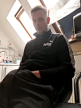 Snapshot of Percy_ohv chatting on October 24, 2025, 11:20 am Percy ohv online show from October 24, 2025, 11:20 am