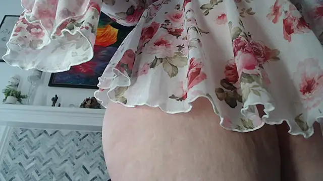 AuroraWillows online show from May 28, 2026, 2:12 pm