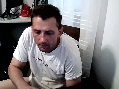 Snapshot of bajka76 chatting on October 7, 2025, 5:30 am bajka76 online show from October 7, 2025, 5:30 am