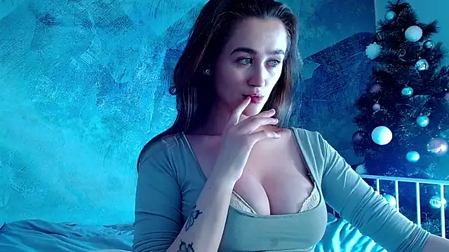 Snapshot of millllina chatting on December 21, 2025, 11:23 am millllina online show from December 21, 2025, 11:23 am