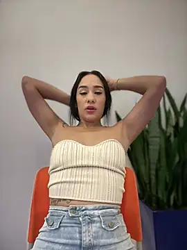   IRIS   online show from April 28, 2026, 4:44 pm