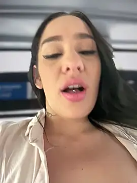 Snapshot of __IRIS__ chatting on March 2, 2026, 6:04 pm IRIS online show from March 2, 2026, 6:04 pm