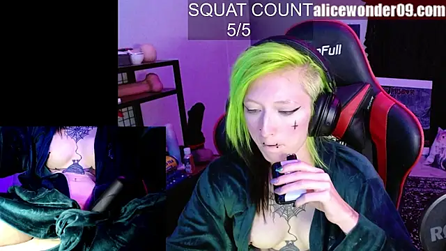 alicewonder09 online show from October 30, 2025, 3:38 am