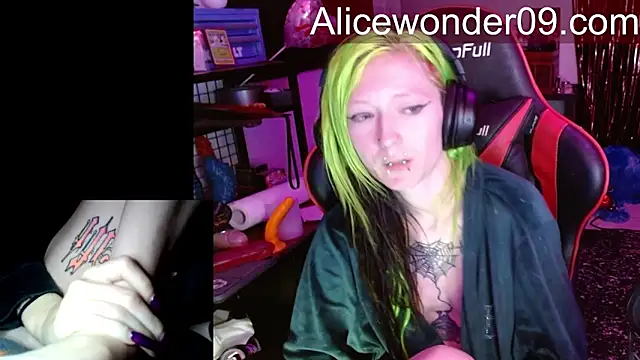 Snapshot of alicewonder09 chatting on March 19, 2026, 4:34 am alicewonder09 online show from March 19, 2026, 4:34 am