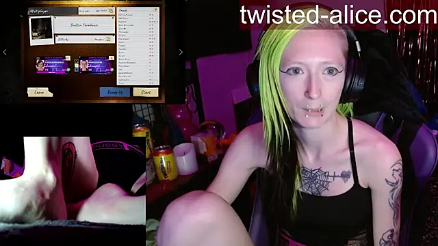 alicewonder09 online show from April 15, 2026, 2:50 am