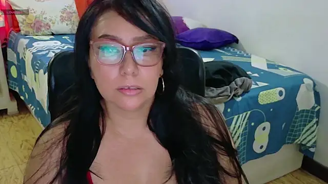 Snapshot of hottplay chatting on February 5, 2026, 2:07 am hottplay online show from February 5, 2026, 2:07 am