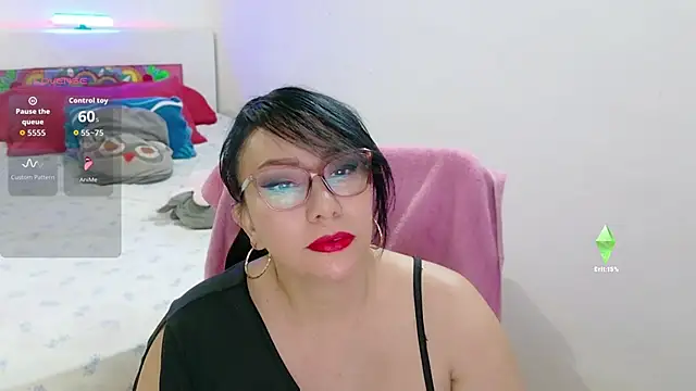 hottplay online show from May 31, 2026, 12:27 am