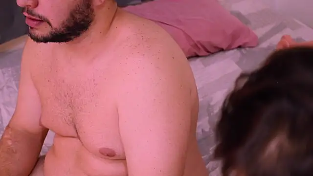 Mia Couple online show from February 17, 2025, 1:44 pm