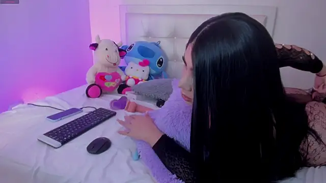 Snapshot of Lulu_exotic1 chatting on March 7, 2025, 1:40 pm Lulu exotic1 online show from March 7, 2025, 1:40 pm