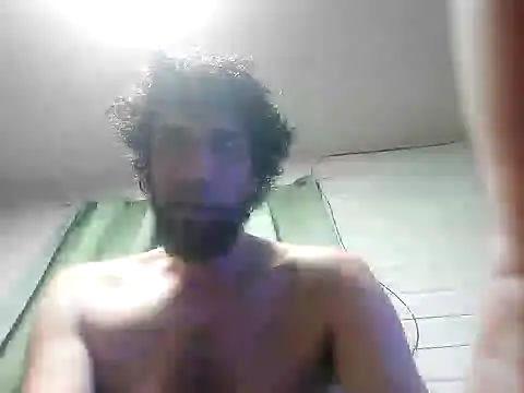 Snapshot of Hotcasados69 chatting on December 20, 2024, 3:58 am Hotcasados69 online show from December 20, 2024, 3:58 am