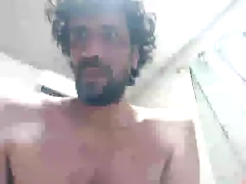 Hotcasados69 online show from November 14, 2025, 5:05 pm