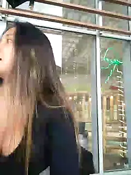 alana 69 online show from November 11, 2025, 9:42 pm