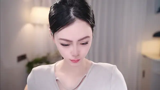 Snapshot of Ocean--Lili chatting on November 15, 2025, 2:10 pm Ocean--Lili online show from November 15, 2025, 2:10 pm