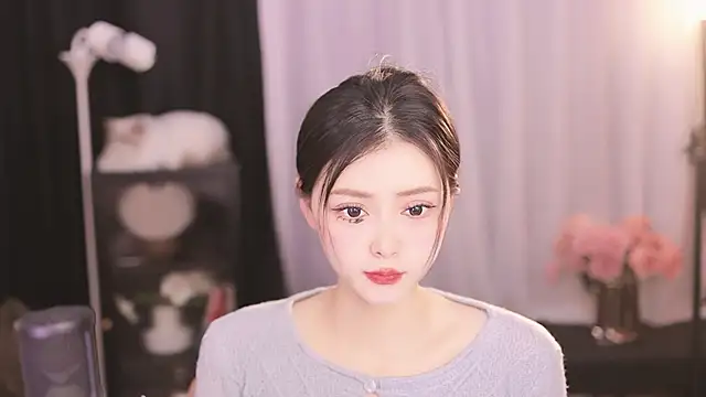 Snapshot of Ocean--Lili chatting on February 27, 2025, 2:10 pm Ocean--Lili online show from February 27, 2025, 2:10 pm