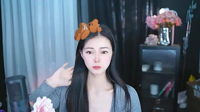 Snapshot of Ocean--Lili chatting on March 13, 2025, 5:18 pm Ocean--Lili online show from March 13, 2025, 5:18 pm