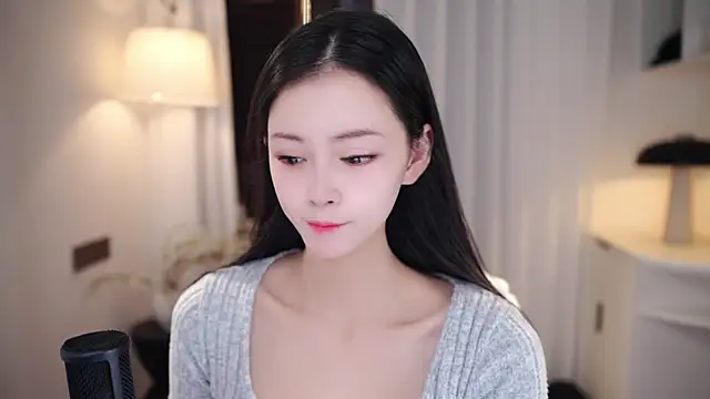 Snapshot of Ocean--Lili chatting on September 22, 2025, 2:12 pm Ocean--Lili online show from September 22, 2025, 2:12 pm