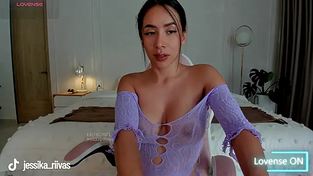 Snapshot of jessikapalmer chatting on October 15, 2025, 9:01 pm jessikapalmer online show from October 15, 2025, 9:01 pm
