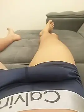 garotao2000 online show from April 22, 2026, 6:47 pm