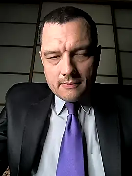 ExclusivePrivate online show from October 15, 2025, 4:04 pm